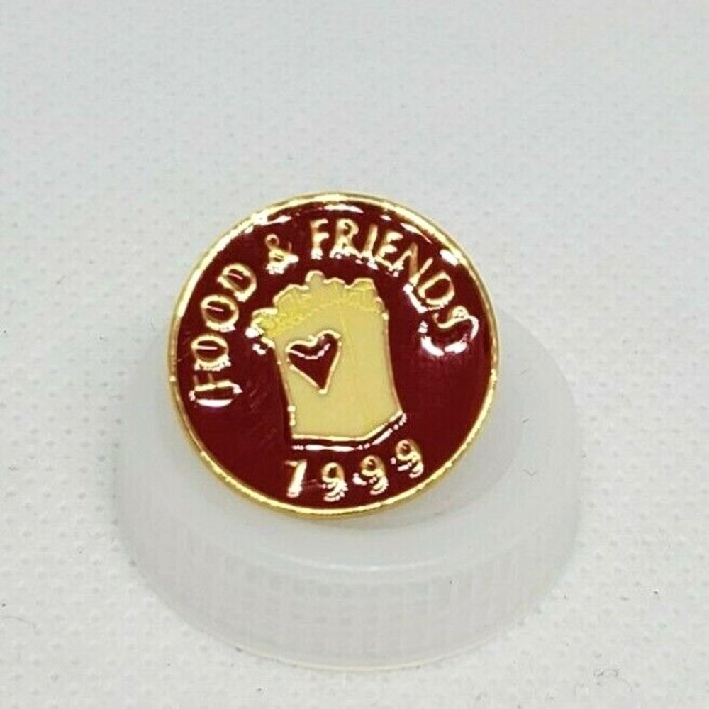 Vintage 1999 Food And Friends Red Canada ASI 53697 Lapel Hat Button Pin